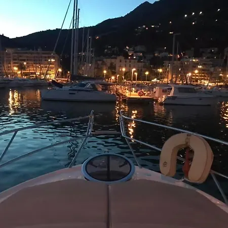 Yacht Experience Lemon Town 芒通
